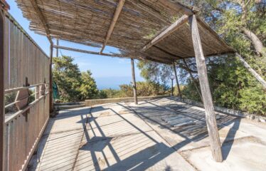 QUARTU SANT’ELENA, CAPITANA: AMPIA VILLA SU 3 LIVELLI