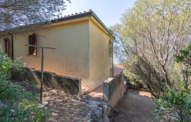 QUARTU SANT’ELENA, CAPITANA: AMPIA VILLA SU 3 LIVELLI