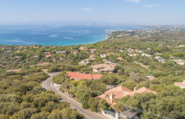 QUARTU SANT’ELENA, CAPITANA: AMPIA VILLA SU 3 LIVELLI